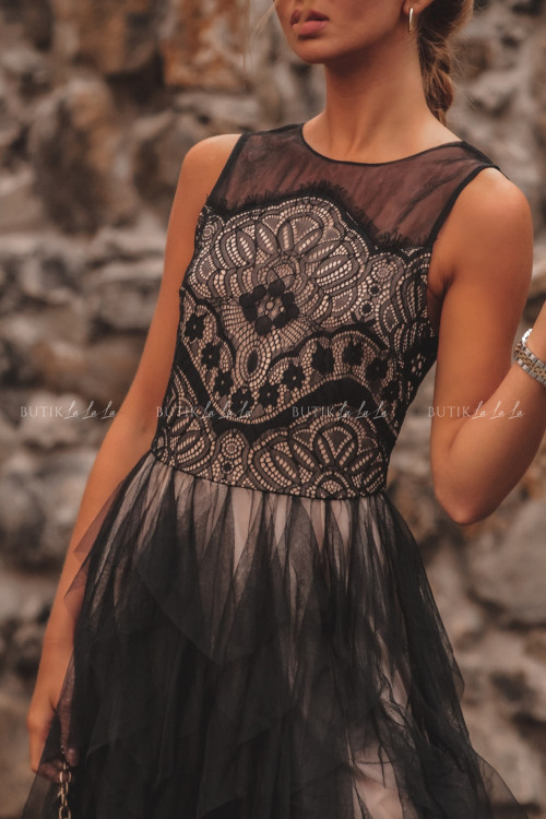 Sukienka z koronkową górą i tiulowym dołem czarna Alladyna