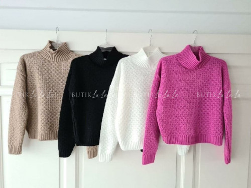 sweter różowy Lilo