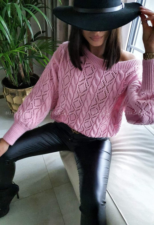 sweter ażurowy różowy Salines