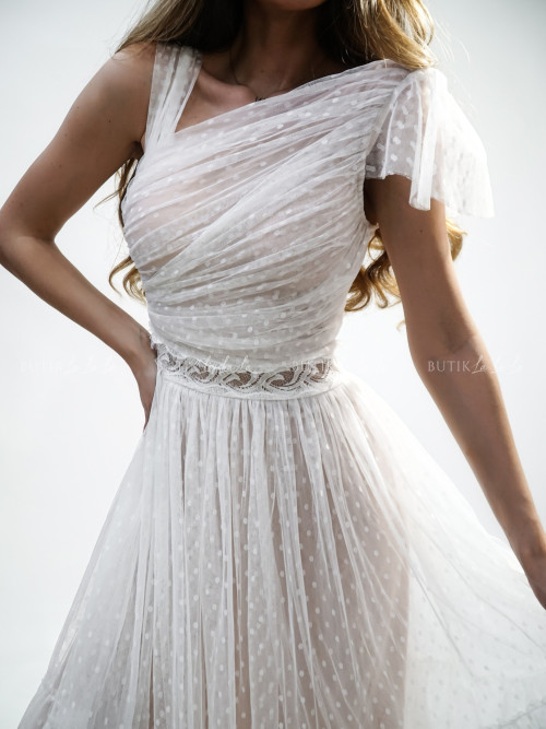 Sukienka midi tiulowa biało beżowa Damila