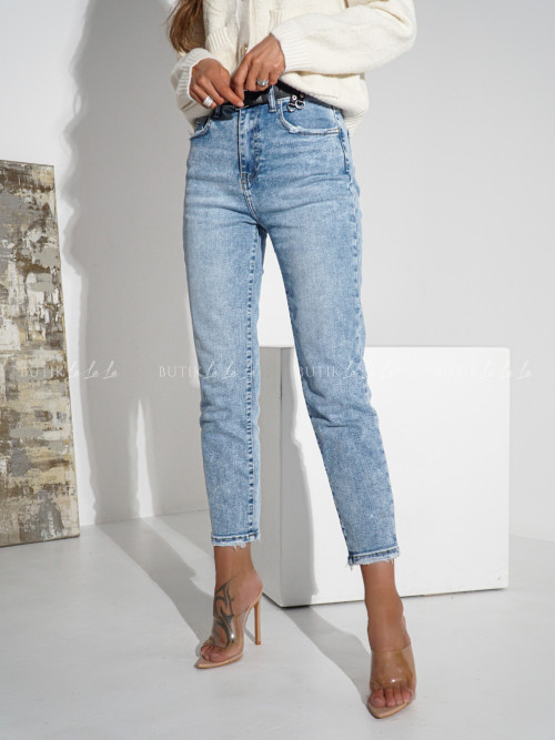 Spodnie jeansowe Mom Fit