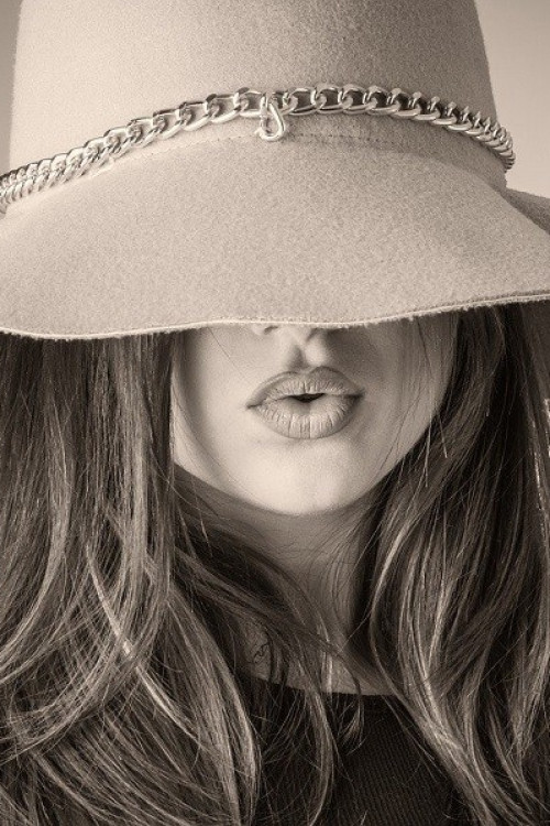 Jak zachować młody wygląd po 40-tce? Wybierz te ubrania i ciesz się młodzieńczym lookiem!