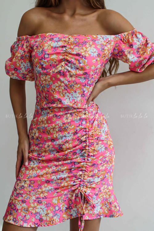 Sukienka w kwiatowy print Rita