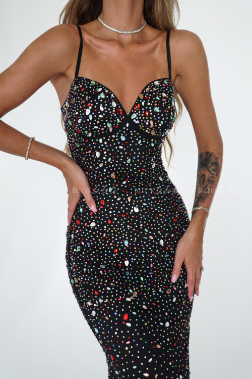 Sukienka maxi z ozdobnymi cekinami czarna Arela