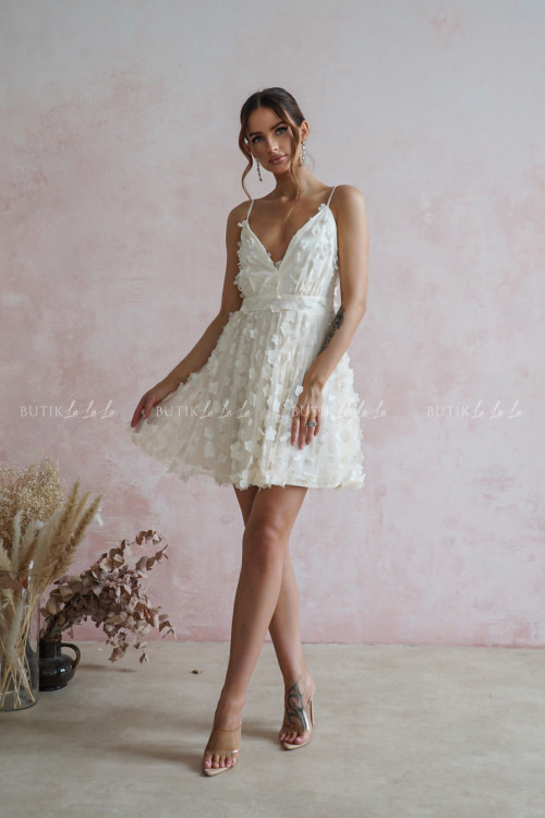 Sukienka kremowa kwiatowa Suzie 4