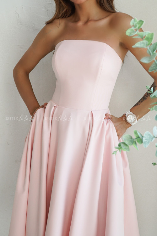 Sukienka rozkloszowana jasno różowa Mufina