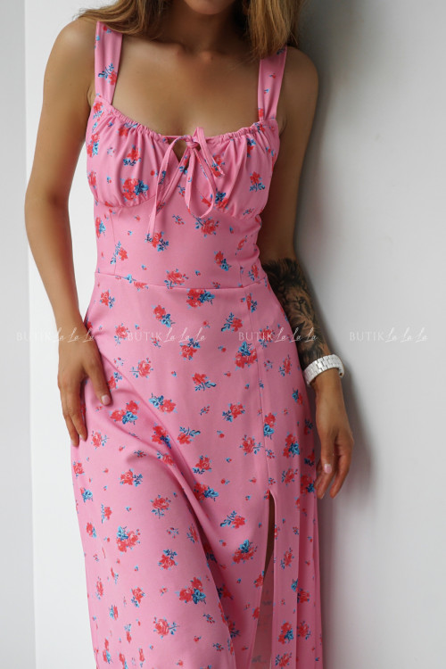 Sukienka różowa w kwiatowy prin Lilie 2