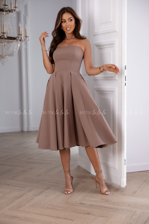 Sukienka rozkloszowana kawowa Mufina