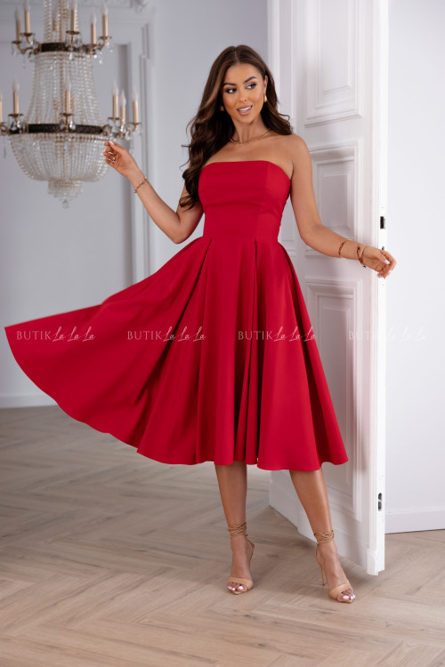 Sukienka rozkloszowana czerwona Mufina