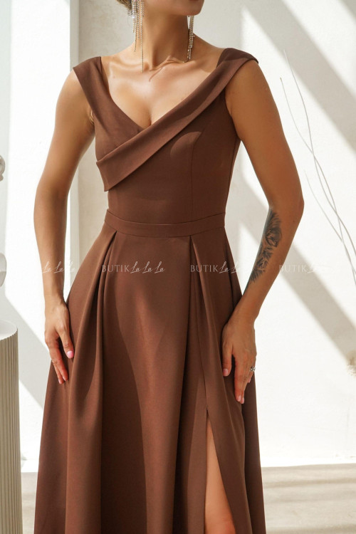 Sukienka brązowa Sabrina 8
