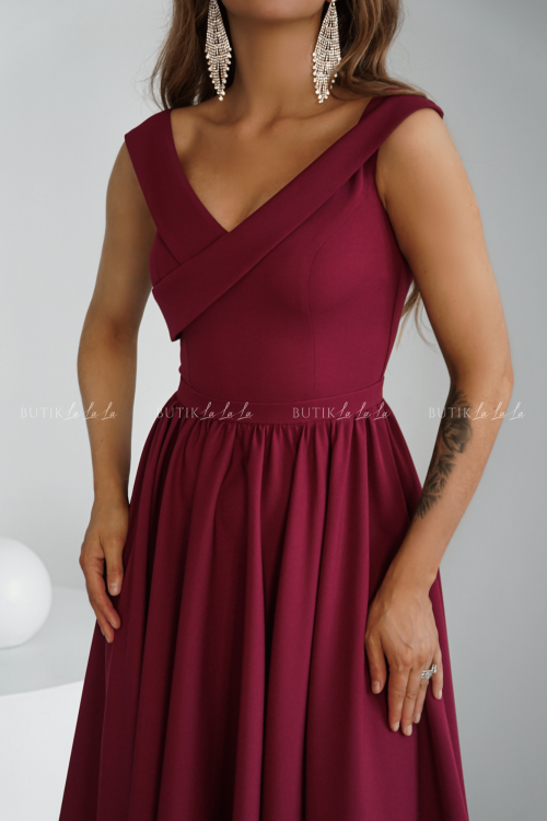 Sukienka bordowa Lesandra PREMIUM 2