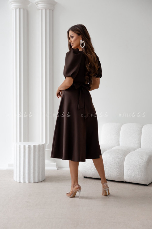 Sukienka midi czekoladowa Grande 1