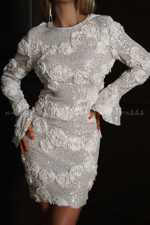 Sukienka cekinowa z kwiatami beżowo srebrna Moli