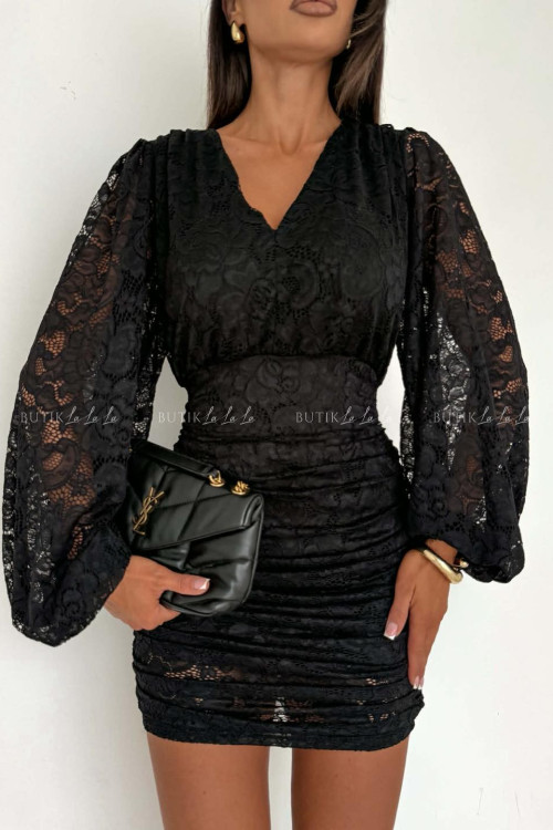 Sukienka koronkowa czarna Belimo 2