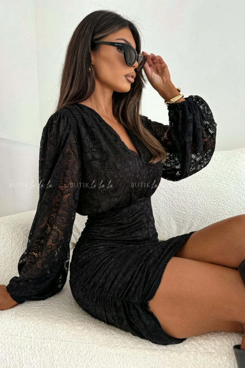 Sukienka koronkowa czarna Belimo 3