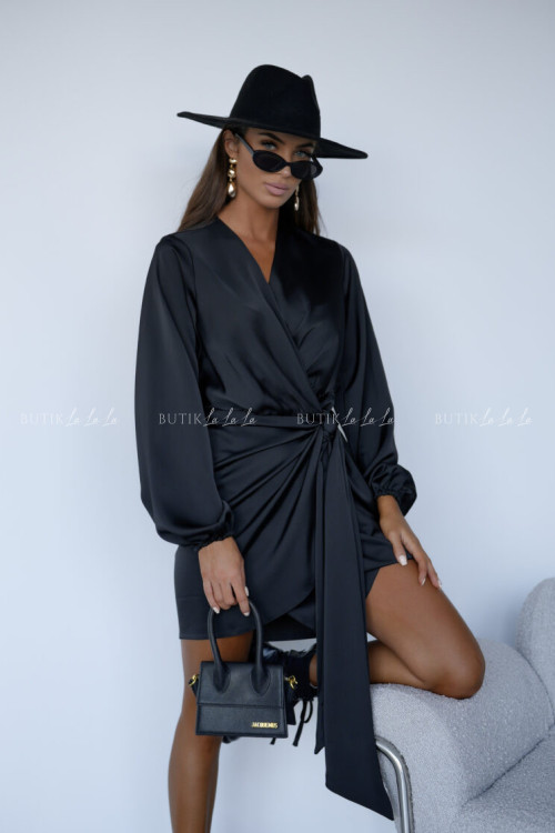 Sukienka satynowa czarna Selena 1