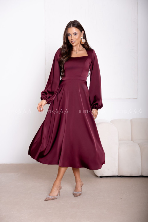 Sukienka satynowa bordowa Camelia 2