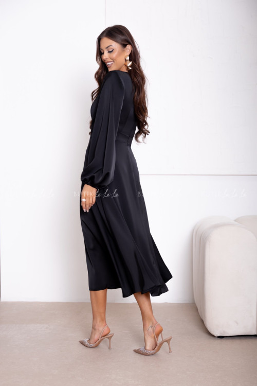 Sukienka satynowa czarna Camelia 2